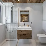 Bel Renove A Courchevel, Aux Pieds, Place De Parking Pour 6 Personnes - Fr-1-564-19 Apartment *